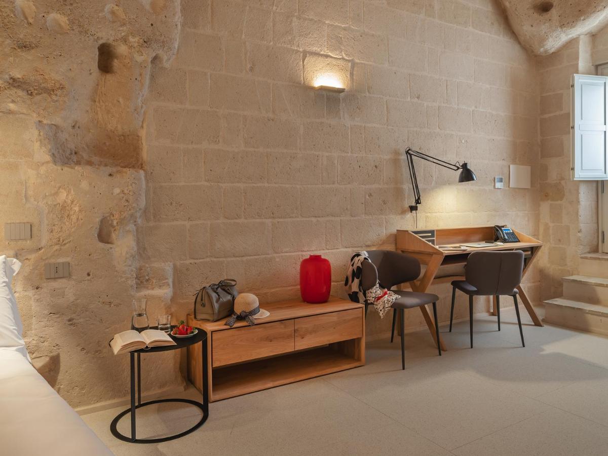 Deluxe Junior Suite Cave
