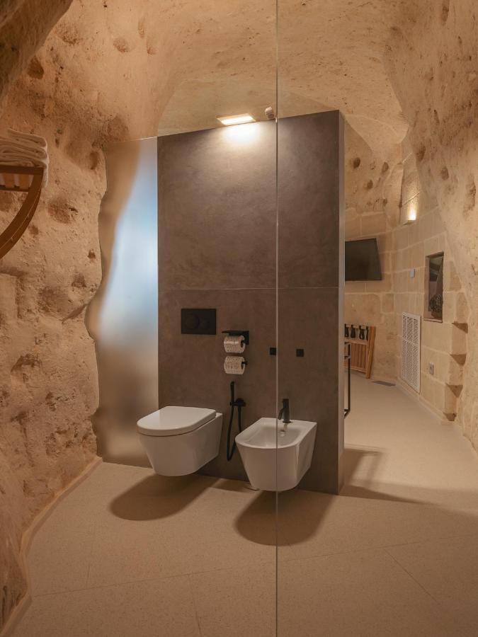 Deluxe Junior Suite Cave