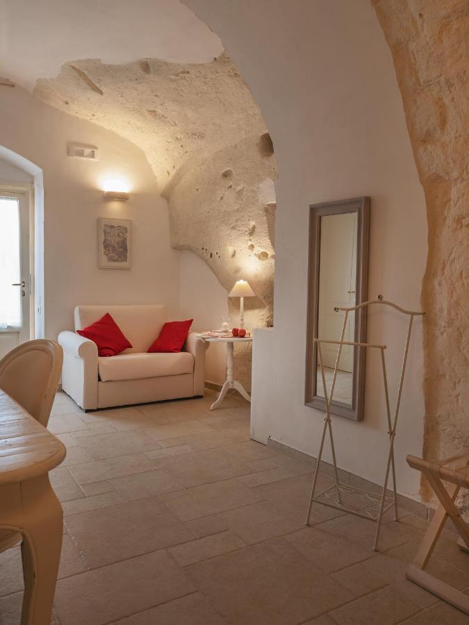 Junior Suite Cave