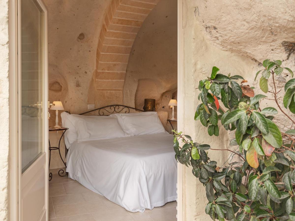 Double Room Cave