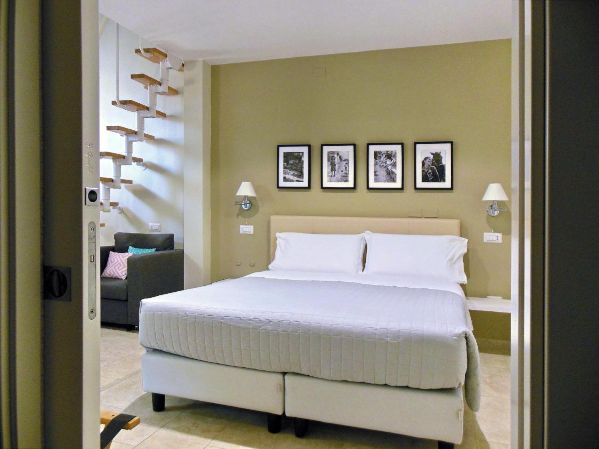 Executive Triple Room,1334126039:JPEG