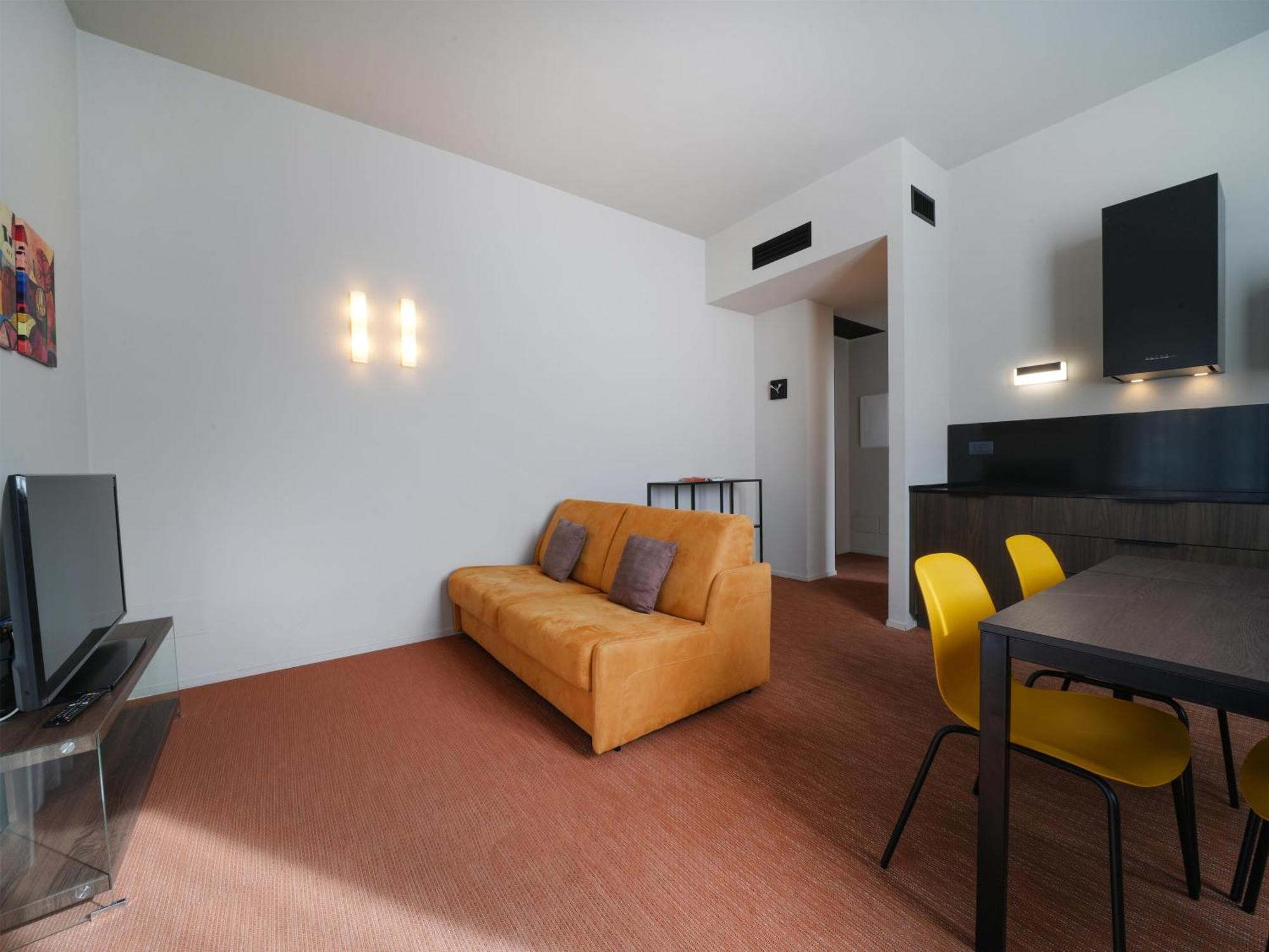 Family Queen Room Two Sofa Beds Balcony Non-Smoking