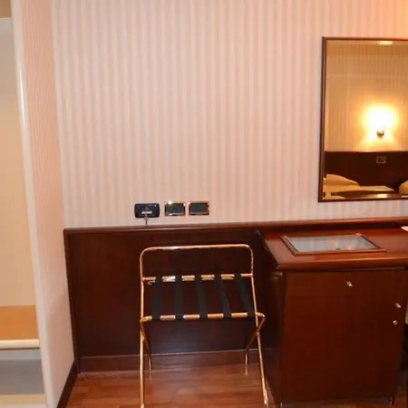 Palace Hotel-2